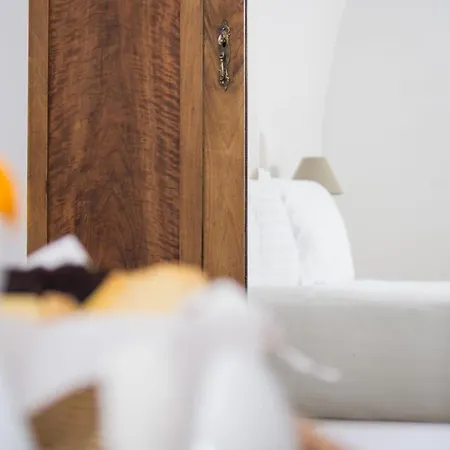 Willa Luxury Santorini 2 Bedrooms Lucy With Spacious Terrace