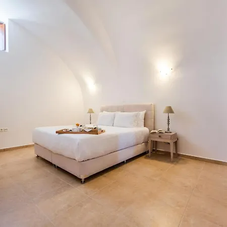 Willa Luxury Santorini 2 Bedrooms Lucy With Spacious Terrace