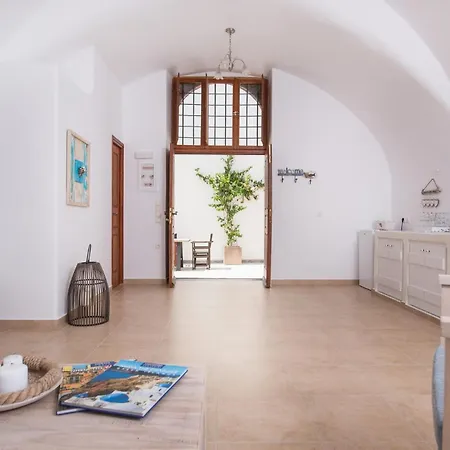 Villa Luxury Santorini 2 Bedrooms Lucy With Spacious Terrace *